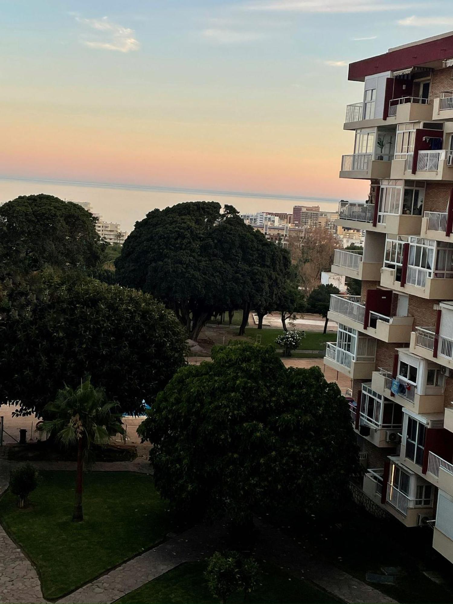 Loft Moderno - Vistas Mar Y Montana - Piscinas Lejlighed Benalmádena